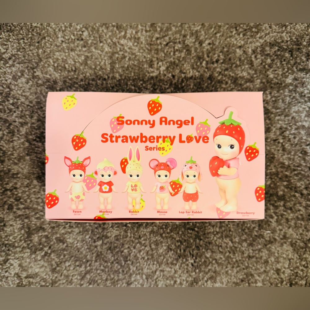 Sonny Angel Strawberry Love Series Set - Picture 2 of 4